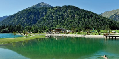 Reisemobilstellplatz - Skilift - Stellplatz vor und im Alpen Caravan Park Achensee