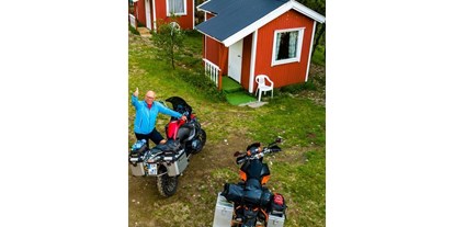 Reisemobilstellplatz - Norwegen - Fin din lille  hytte, på din reise til /fra Nordkapp - Helt OK å hvile seg ut på veien. - Sandnes Fjord Camping