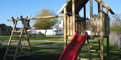 Reisemobilstellplatz - Unsere Kinderspielecke - Camping Nordstrand Platz Margarethenruh