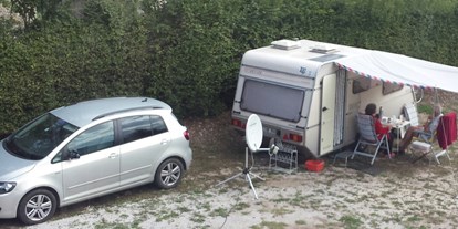 Reisemobilstellplatz - Bosnien-Herzegowina - Camping - Stellplatz am Camp San