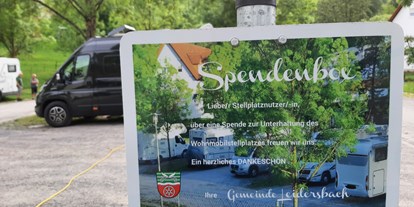 Reisemobilstellplatz - Preis - Freiwillige Spenden-Box - Parkplatz Hofwiese