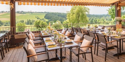 Reisemobilstellplatz - Golf - große Pnanorama-Sonnenterrasse - Raßbach bei Passau Golf- und Landhotel Anetseder am Golfplatz inkl Frühstück und Fitness