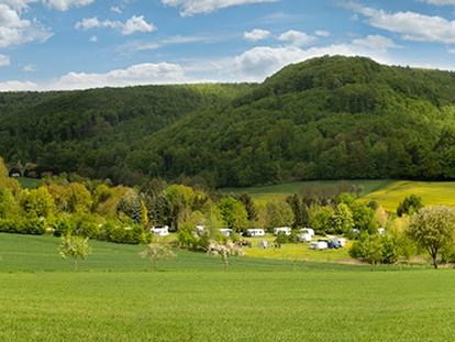 Reisemobilstellplatz - Bademöglichkeit für Hunde - Panoramablick übers Schellental - Campingpark Schellental