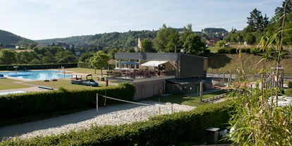 Reisemobilstellplatz - Luxemburg - Campingplatz mit Restaurant und Freibad - Camping Kaul