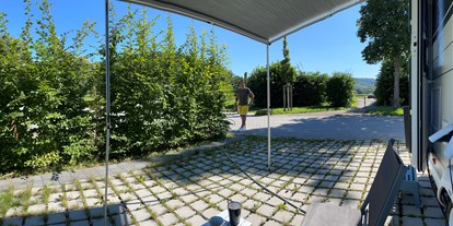 Reisemobilstellplatz - Golf - Wohnmobil Stellflächen am Wunnebad