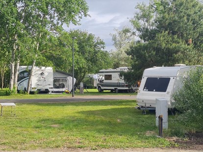 Reisemobilstellplatz - Restaurant - Camp Casel - Das Feriendorf für Camping und Wohnen am Gräbendorfer See