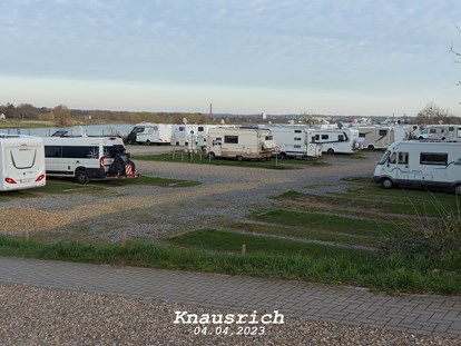 Reisemobilstellplatz - Bademöglichkeit für Hunde - Camperplaats Maastricht