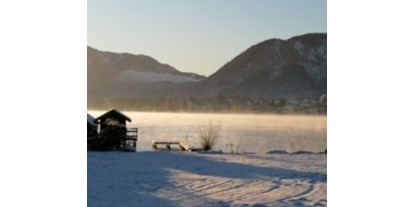 Reisemobilstellplatz - Hunde erlaubt: Hunde nur in NS - Winterlandschaft zum verlieben - AustriaCamp Mondsee