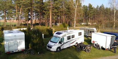 Reisemobilstellplatz - Bad Düben - 100 - 200 m² große Parzellen auf dem CP - Camping Am Großen Lausiger Teich