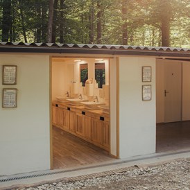 Wohnmobilstellplatz: Part of our toilete areas. - Forest Camping Mozirje