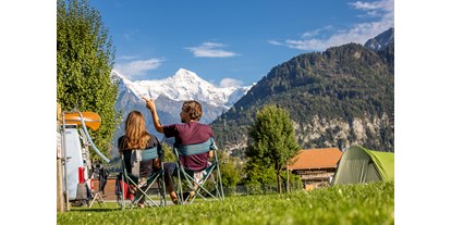 Reisemobilstellplatz - Bern - Camping Lazy Rancho 4 - Sicht auf Eiger, Mönch und Jungfrau! - Camping Lazy Rancho 4