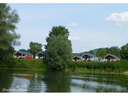 Reisemobilstellplatz - Niedersachsen - Ferienhäuser am See - Erholungsgebiet Doktorsee